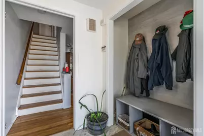 138 Runyon Avenue, Middlesex, NJ 08846 - Photo 3