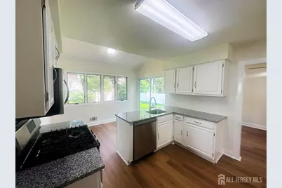 24 Pullman Loop, South Brunswick Township, NJ 08810 - Photo 9