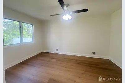 24 Pullman Loop, South Brunswick Township, NJ 08810 - Photo 11