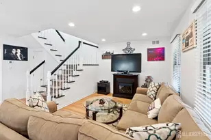 45 Charles St, Sayreville, NJ 08857 - Photo 3