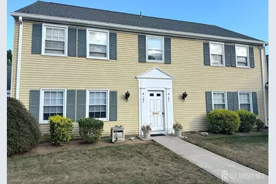 197 Mayflower Way #B, Monroe Township, NJ 08831 - Photo 1