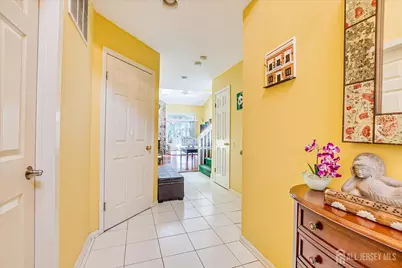 118 Coppertree Court, Edison, NJ 08820 - Photo 13