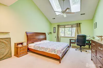 118 Coppertree Court, Edison, NJ 08820 - Photo 31