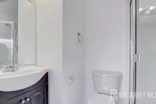 500 Great Beds Ct, Perth Amboy, NJ 08861 - Photo 7