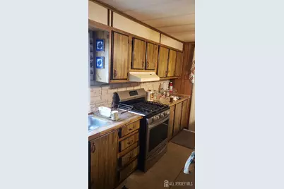 12 Whitman Road, North Brunswick Township, NJ 08902 - Photo 11