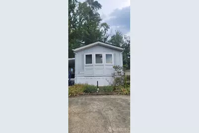 12 Whitman Road, North Brunswick Township, NJ 08902 - Photo 3