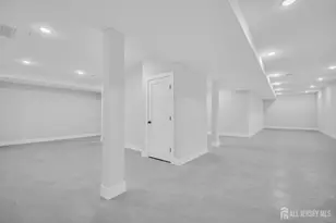 24 Norton St, Edison, NJ 08820 - Photo 43