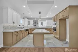 24 Norton St, Edison, NJ 08820 - Photo 13