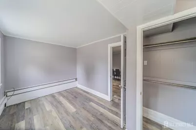 42 Crosby Avenue, Edison, NJ 08817 - Photo 7