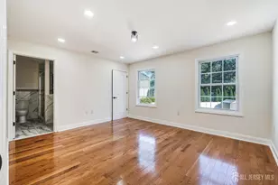 8 Stephenville Pkwy, Edison, NJ 08820 - Photo 29
