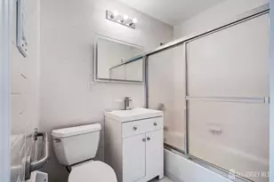 8 Stephenville Pkwy, Edison, NJ 08820 - Photo 37