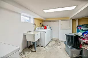 218 Washington Rd, Sayreville, NJ 08872 - Photo 15