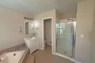 266 Dochery Pl, Franklin Township, NJ 08873 - Photo 9