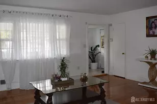 193-193 E McFarlane Rte, Woodbridge Township, NJ 07067 - Photo 3