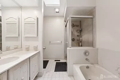 3606 Springbrook Drive, Edison, NJ 08820 - Photo 19