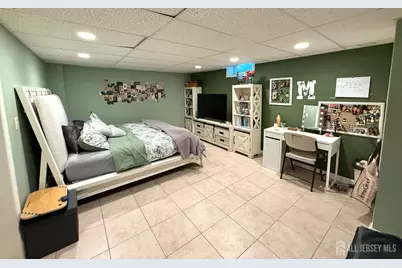 531 Harris Avenue, Middlesex, NJ 08846 - Photo 17