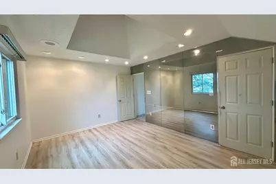 55 Smith Street, Perth Amboy, NJ 08861 - Photo 27