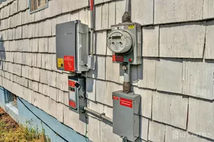 402 East Ave, Sewaren, NJ 07077 - Photo 29