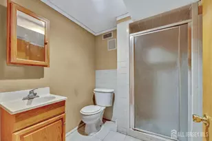 402 East Ave, Sewaren, NJ 07077 - Photo 17