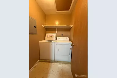 2802 Deerfield Drive, Edison, NJ 08820 - Photo 11