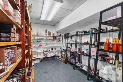 362 Stockton Street, Perth Amboy, NJ 08861 - Photo 17