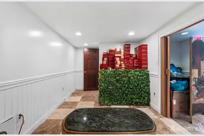 362 Stockton Street, Perth Amboy, NJ 08861 - Photo 23