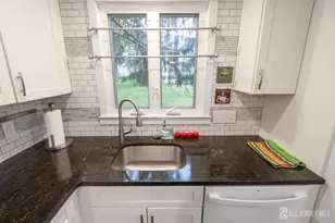 388 Orrington Ln, Monroe Township, NJ 08831 - Photo 21