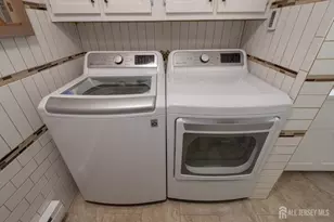 388 Orrington Ln, Monroe Township, NJ 08831 - Photo 27