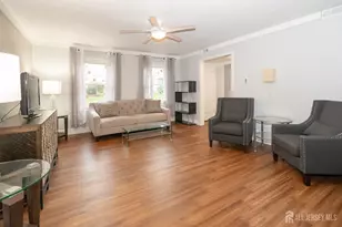 388 Orrington Ln, Monroe Township, NJ 08831 - Photo 5