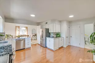 497 Easton Ave, Franklin Township, NJ 08873 - Photo 15