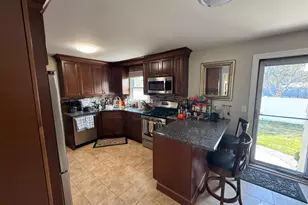 106 Devon Ln, South Plainfield, NJ 07080 - Photo 3