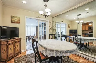 214 Mayflower Way, Monroe Township, NJ 08831 - Photo 9