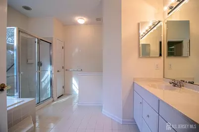 42 Brighton Court, Monroe Township, NJ 08831 - Photo 15