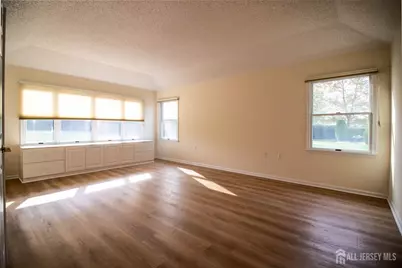 42 Brighton Court, Monroe Township, NJ 08831 - Photo 13