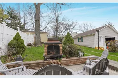 86 Hillside Ave Avenue, South River, NJ 08882 - Photo 3