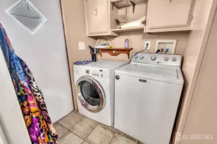 139 Village Dr W, Spotswood, NJ 08884 - Photo 17