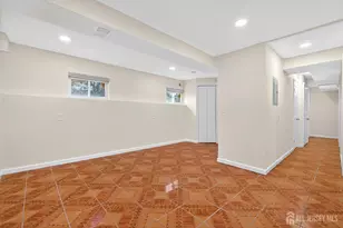 124 Cindy Ct, Middlesex, NJ 08846 - Photo 23