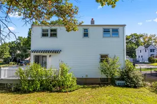 4 Clayton Ct, East Brunswick Township, NJ 08816 - Photo 13