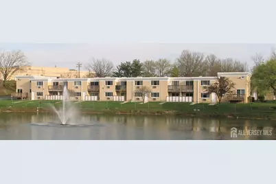 13 Lake Avenue #6B, East Brunswick Township, NJ 08816 - Photo 11