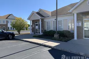 18 Wills Way, Piscataway Township, NJ 08854 - Photo 1