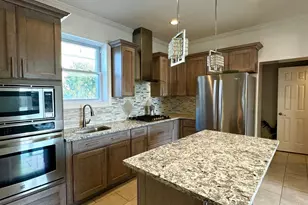 537 Harding Ave, Perth Amboy, NJ 08861 - Photo 9