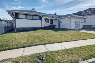 58 Hayward Ave, Carteret, NJ 07008 - Photo 3