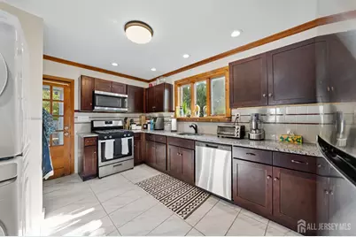 40 Amboy Road, Old Bridge Township, NJ 07747 - Photo 9