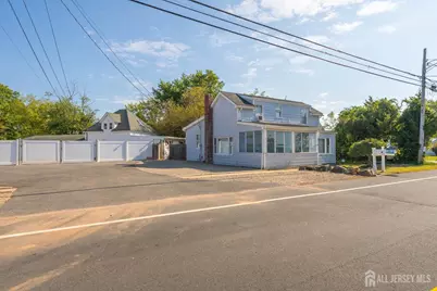 40 Amboy Road, Old Bridge Township, NJ 07747 - Photo 5