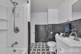138 Main St, Helmetta, NJ 08828 - Photo 21