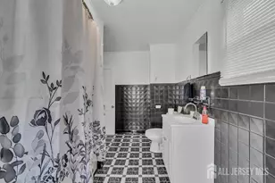 138 Main St, Helmetta, NJ 08828 - Photo 23