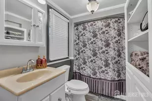 138 Main St, Helmetta, NJ 08828 - Photo 17