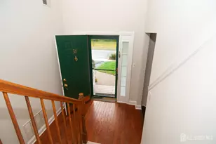 38 Stanford Dr, South Brunswick Township, NJ 08824 - Photo 5