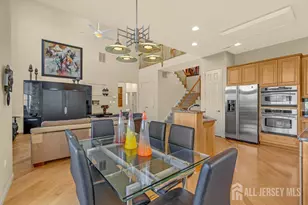 31 Crenshaw Ct, Monroe Township, NJ 08831 - Photo 17