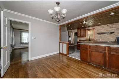 212 Echo Avenue, Edison, NJ 08837 - Photo 9